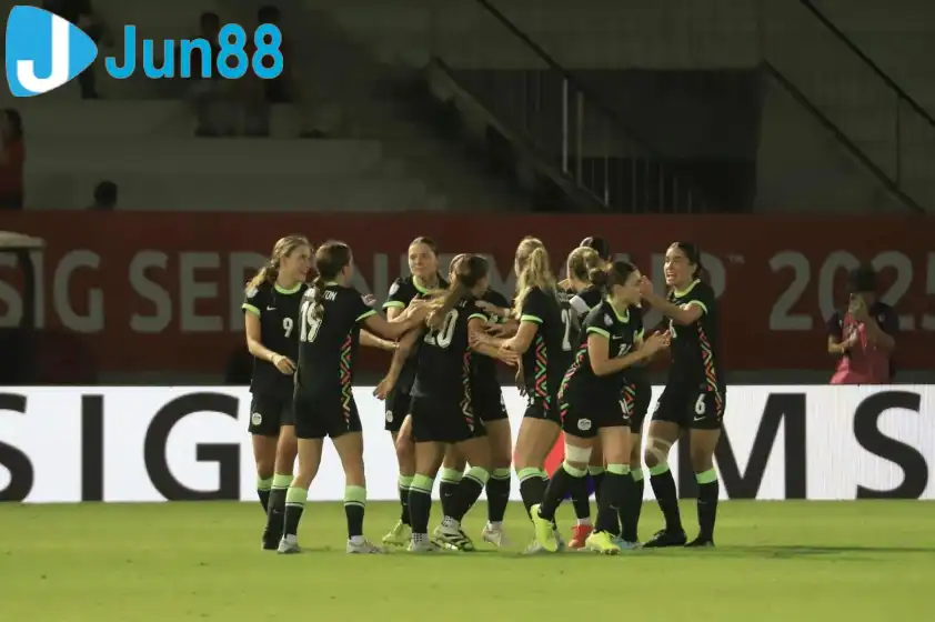 Úc đánh bại chủ nhà Việt Nam để vào chung kết