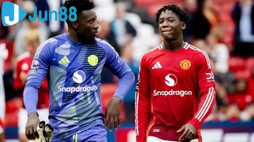 Trận đấu với Grimsby sẽ là cơ hội để những cầu thủ ít được ra sân thi đấu của MU chứng tỏ bản thân. Trận đấu với Grimsby sẽ là cơ hội để những cầu thủ ít được ra sân thi đấu của MU chứng tỏ bản thân.