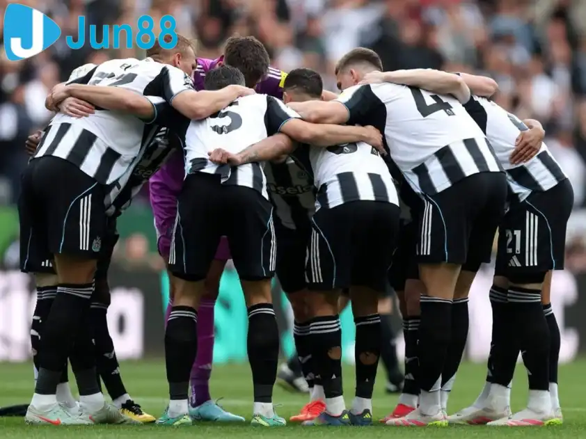 Leeds United sẽ có màn tiếp đón Newcastle trên sân vận động Elland Road (Ảnh: ESPN) Leeds United sẽ có màn tiếp đón Newcastle trên sân vận động Elland Road (Ảnh: ESPN)