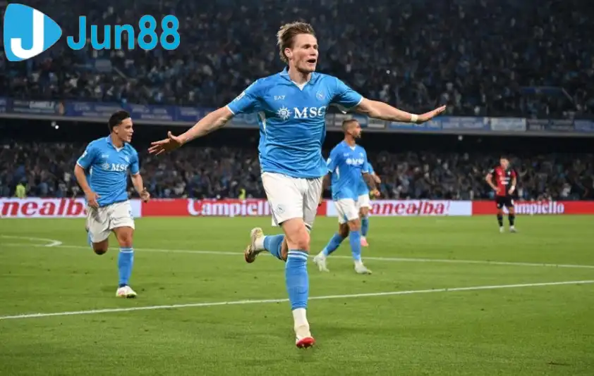 Napoli được dự đoán sẽ nối dài mạch chiến thắng. Napoli được dự đoán sẽ nối dài mạch chiến thắng.