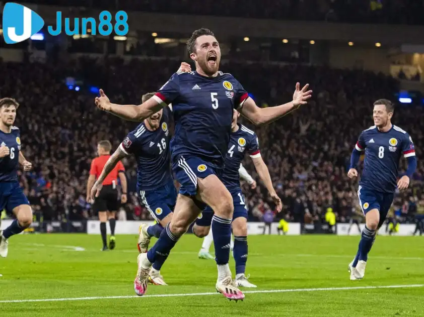 Scotland luôn là đối thủ khó chịu với bất kỳ đội tuyển nào (Ảnh: Eurosport)