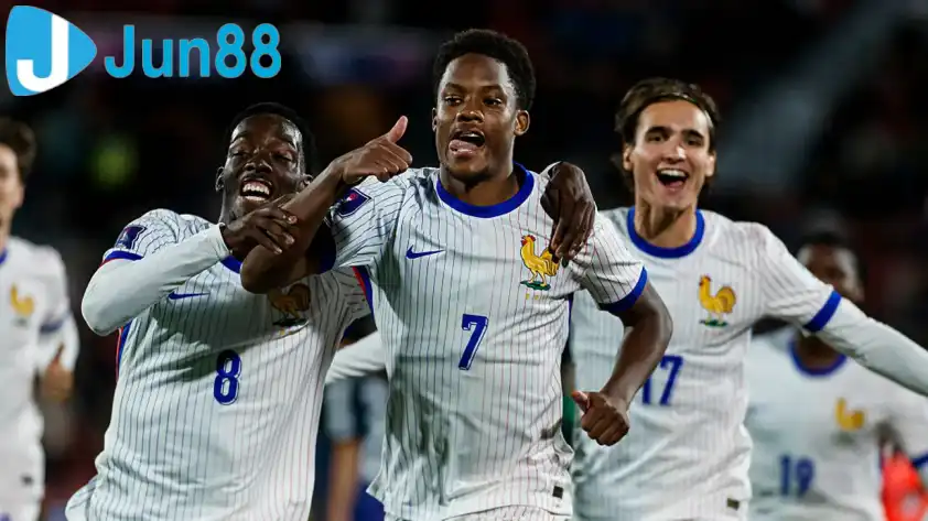 U20 Pháp đang được đánh giá cao hơn và được dự đoán sẽ ghi tên mình vào chung kết.