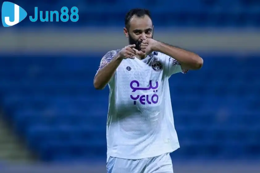 Al Adalah được đánh giá cao hơn trong trận đấu này