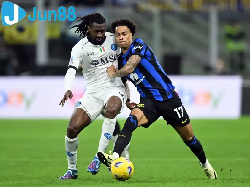 Napoli và Inter Milan là tâm điểm của vòng đấu này (Ảnh: Football Italia)